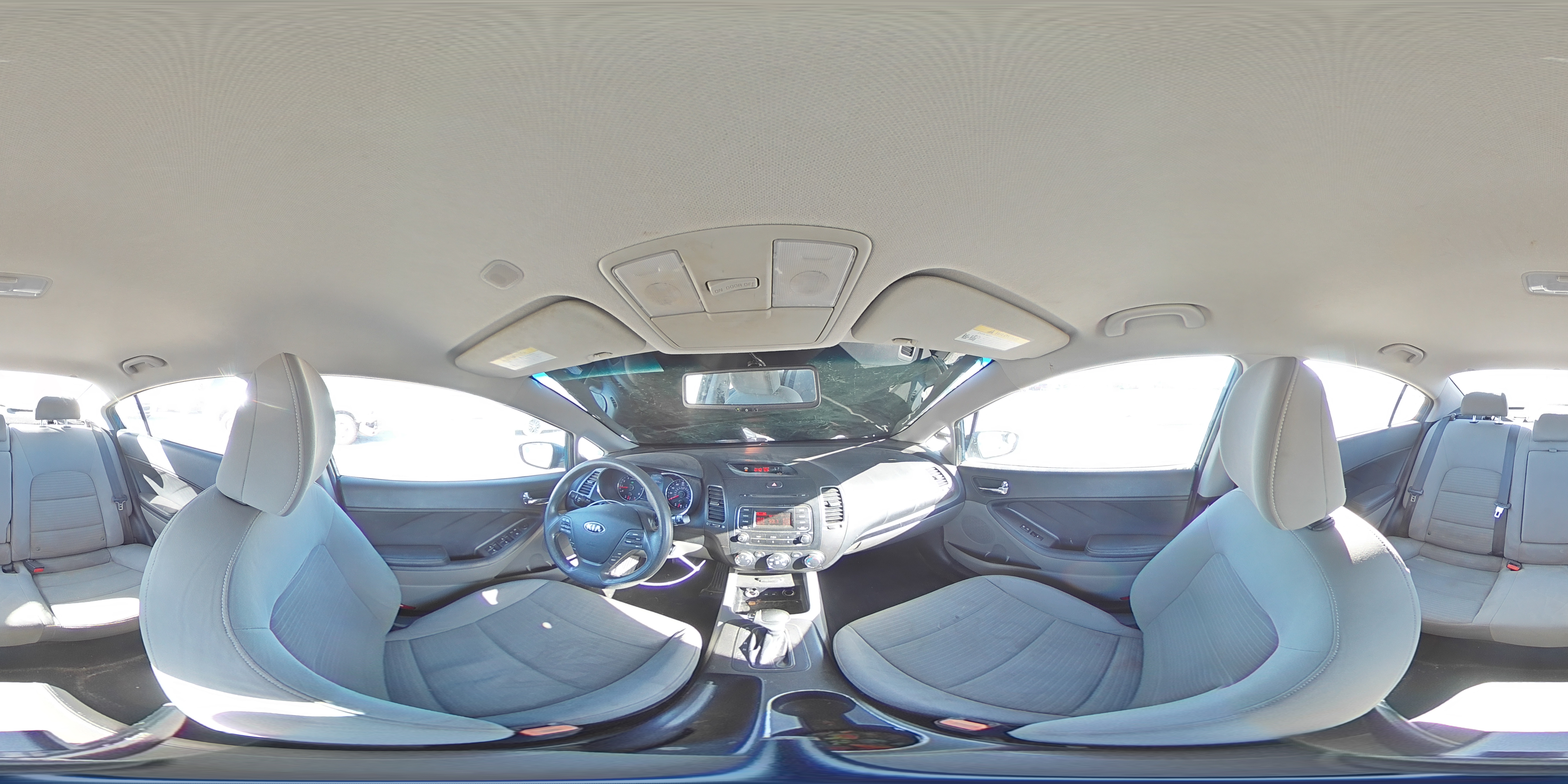 2014 Kia Forte - Image 12