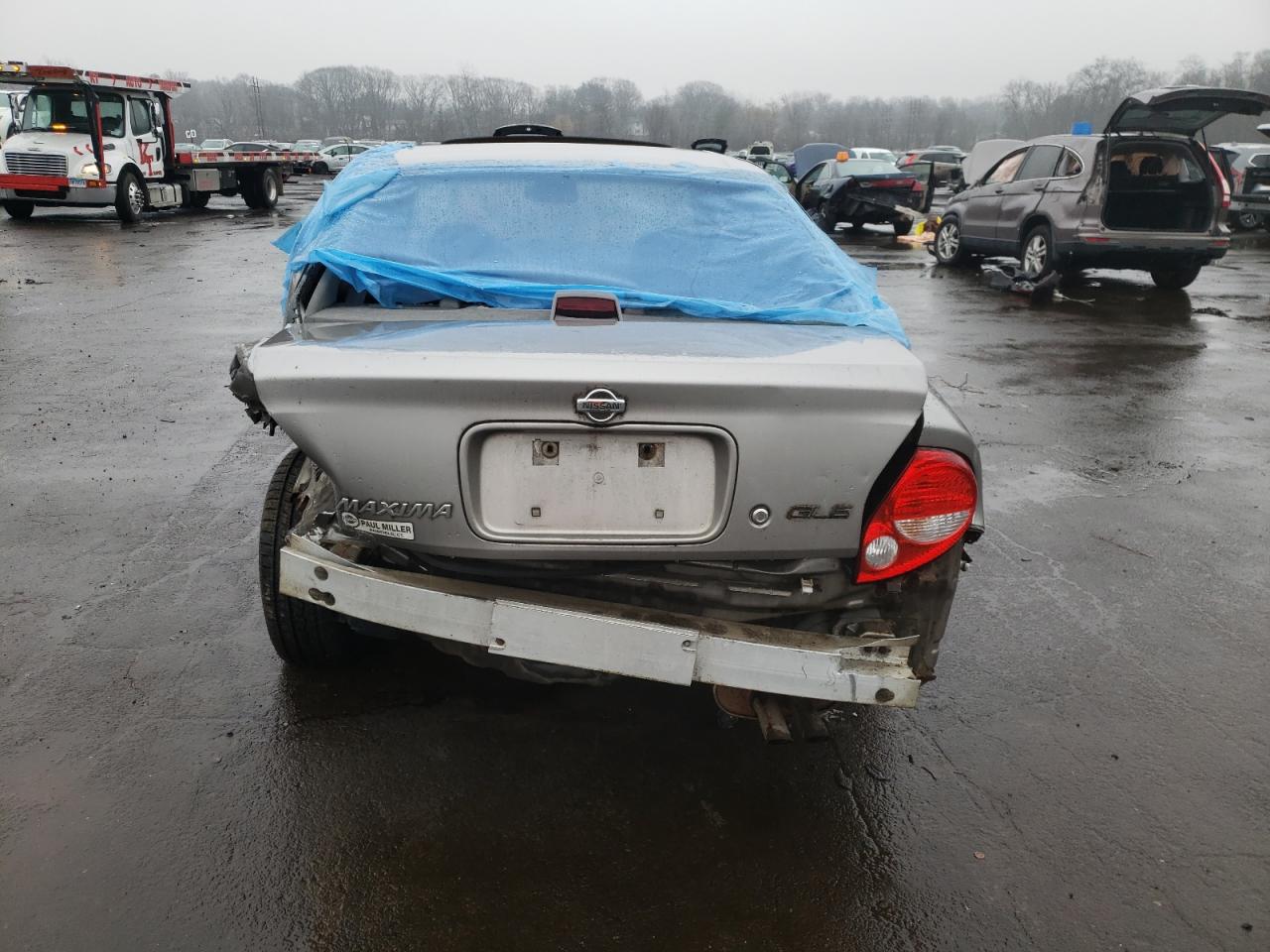 2000 Nissan Maxima - Image 6