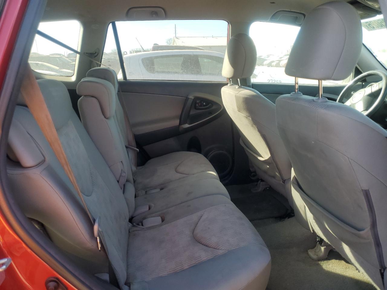 2011 Toyota RAV 4 - Image 11