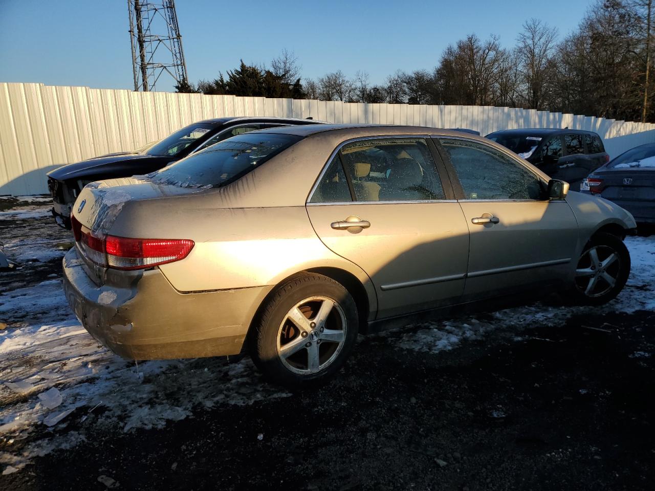 2003 Honda Accord - Image 3