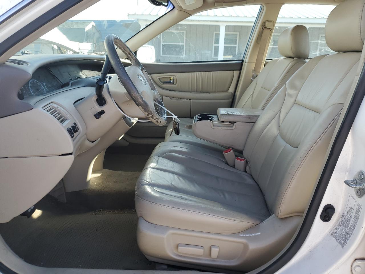 2002 Toyota Avalon - Image 7