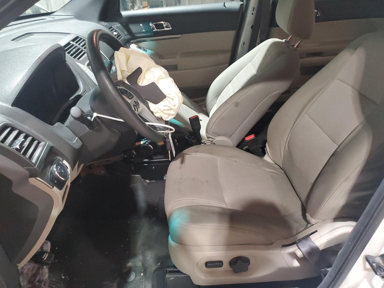 2011 Ford Explorer - Image 7