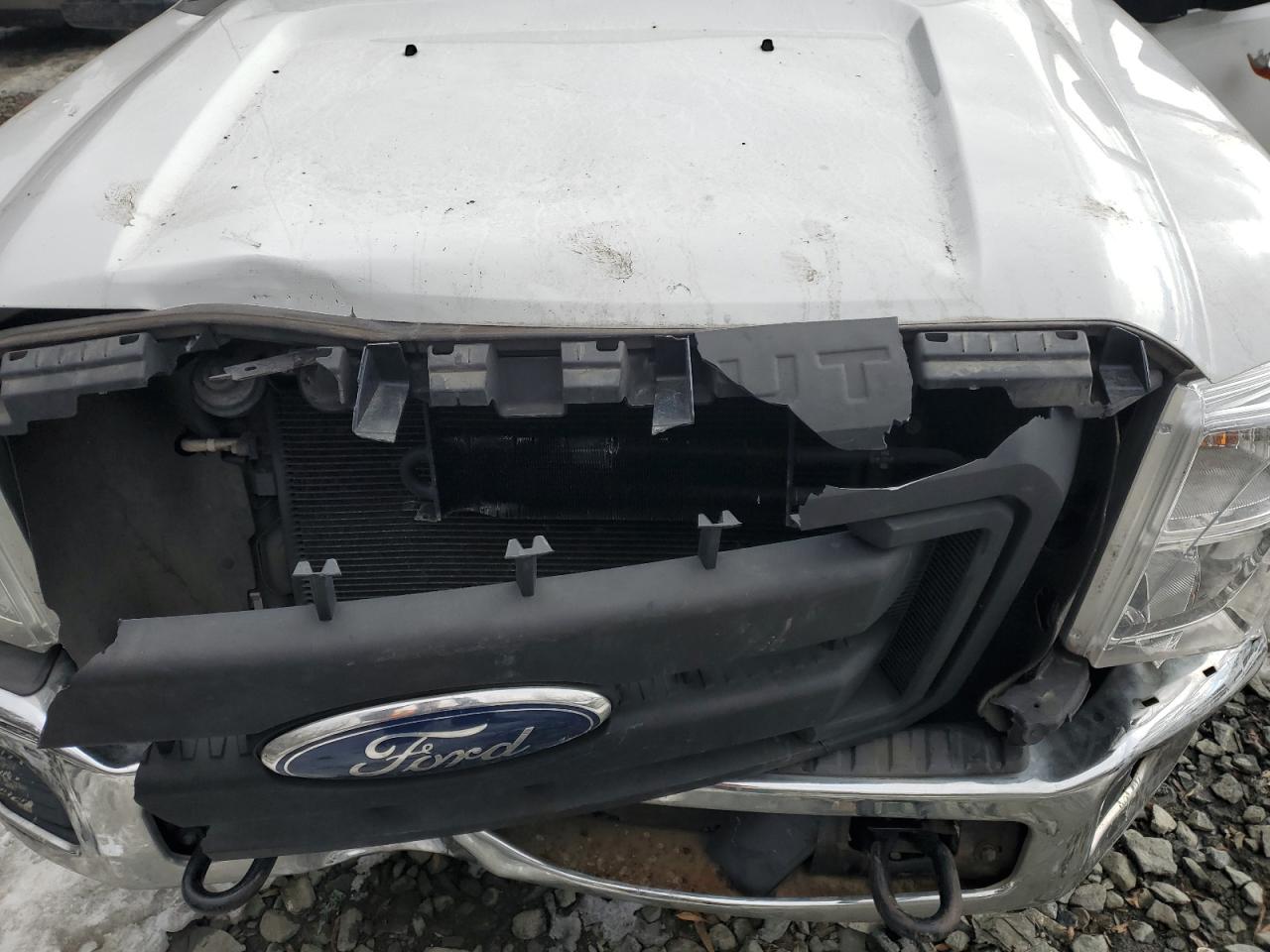 2012 Ford F250 - Image 11