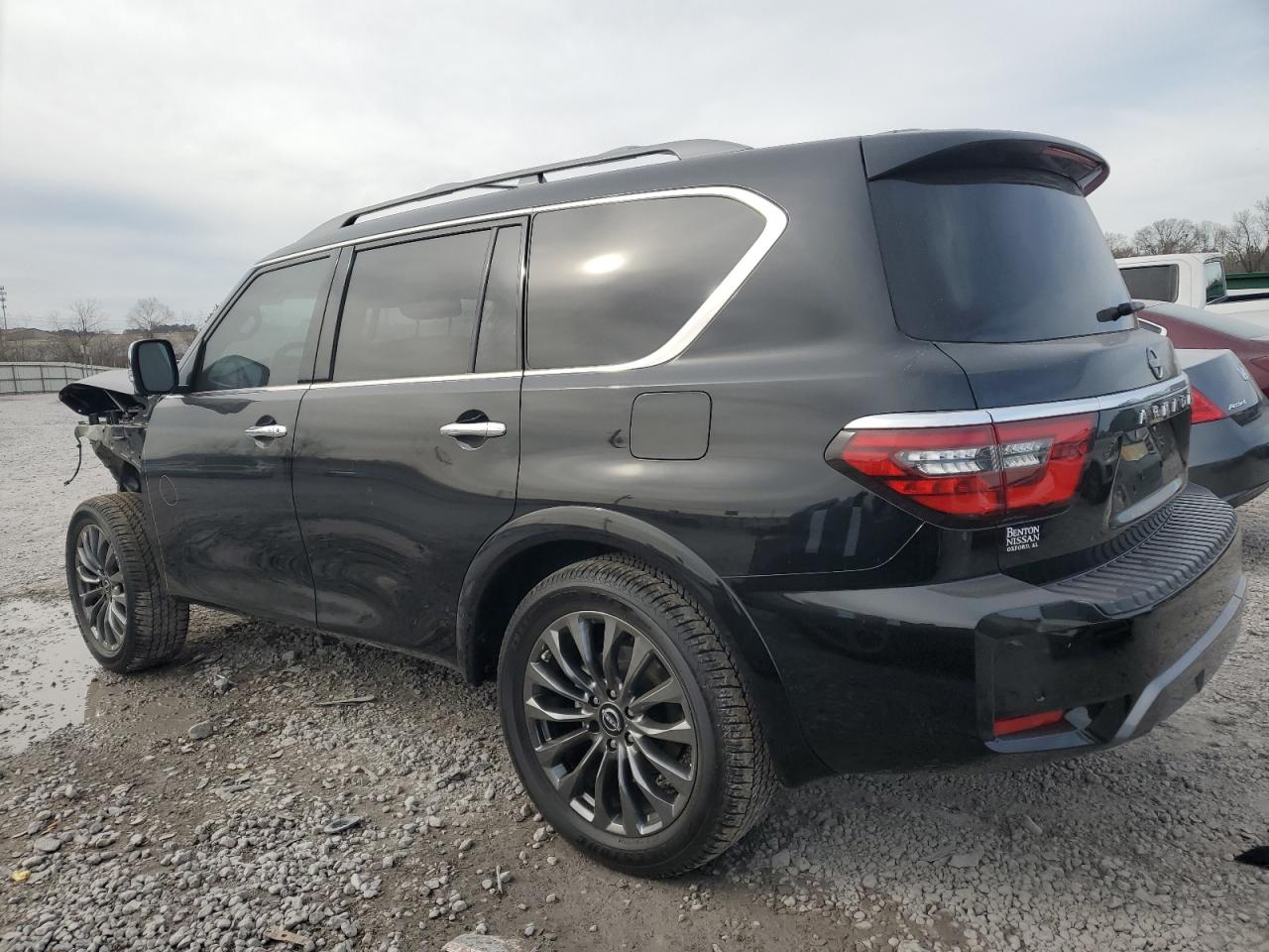 2024 Nissan Armada - Image 2