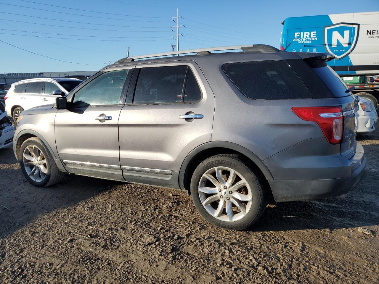 2013 Ford Explorer - Image 2