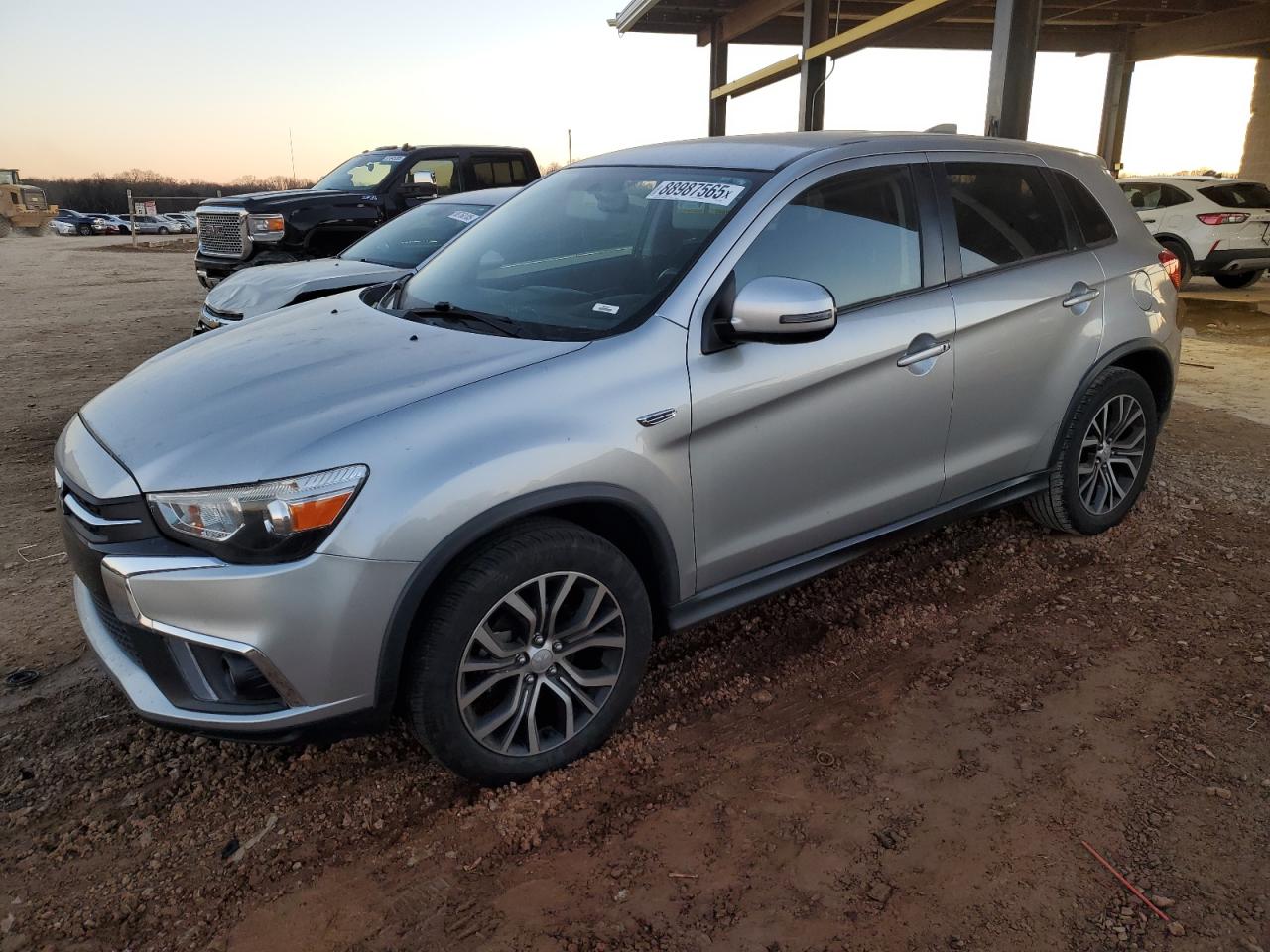 2018 Mitsubishi Outlander - Image 1