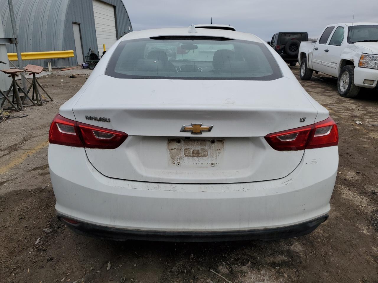 2016 Chevrolet Malibu - Image 6