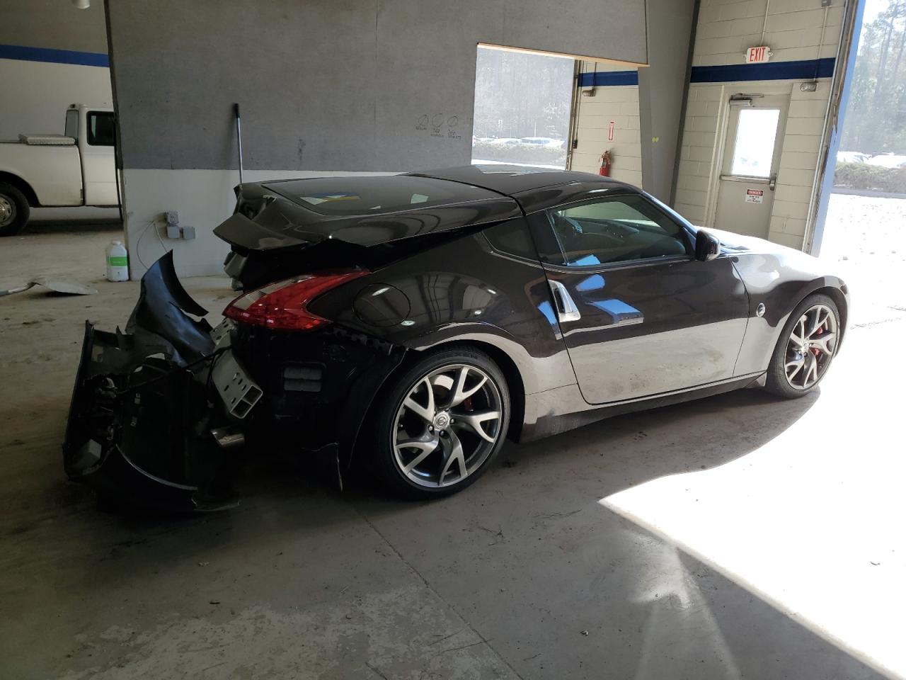 2017 Nissan 370Z - Image 3