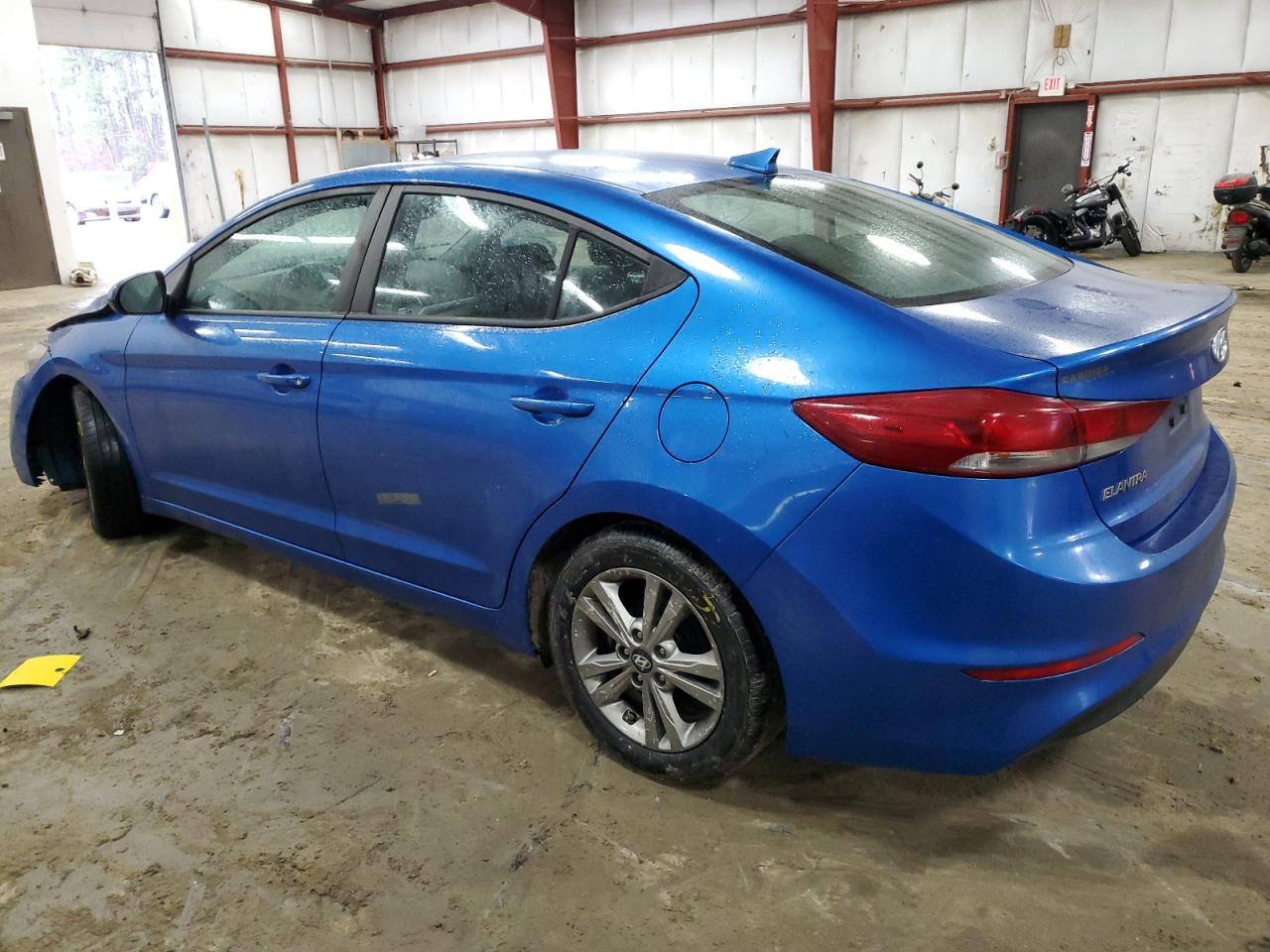 2017 Hyundai Elantra - Image 2