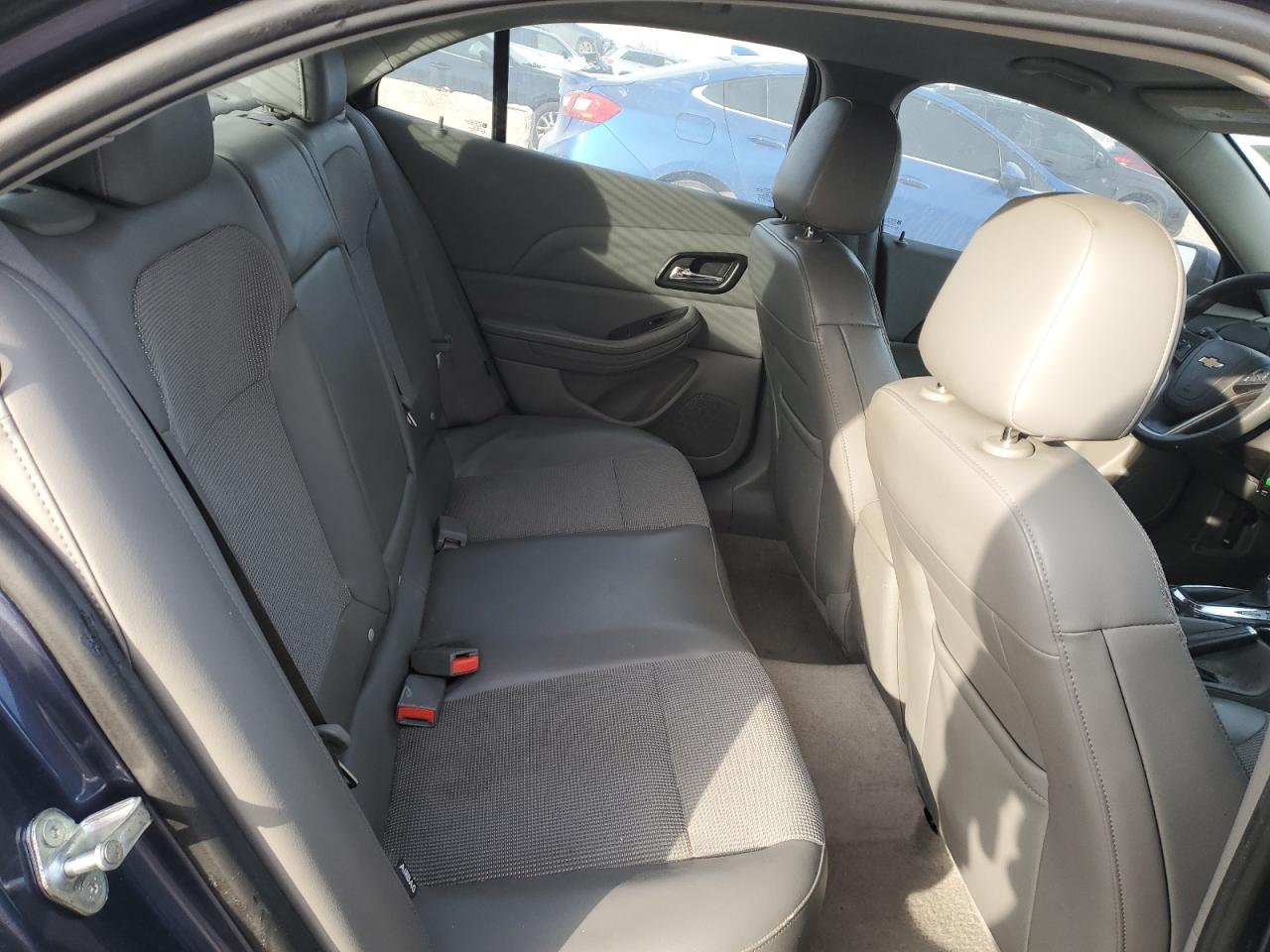 2014 Chevrolet Malibu - Image 10