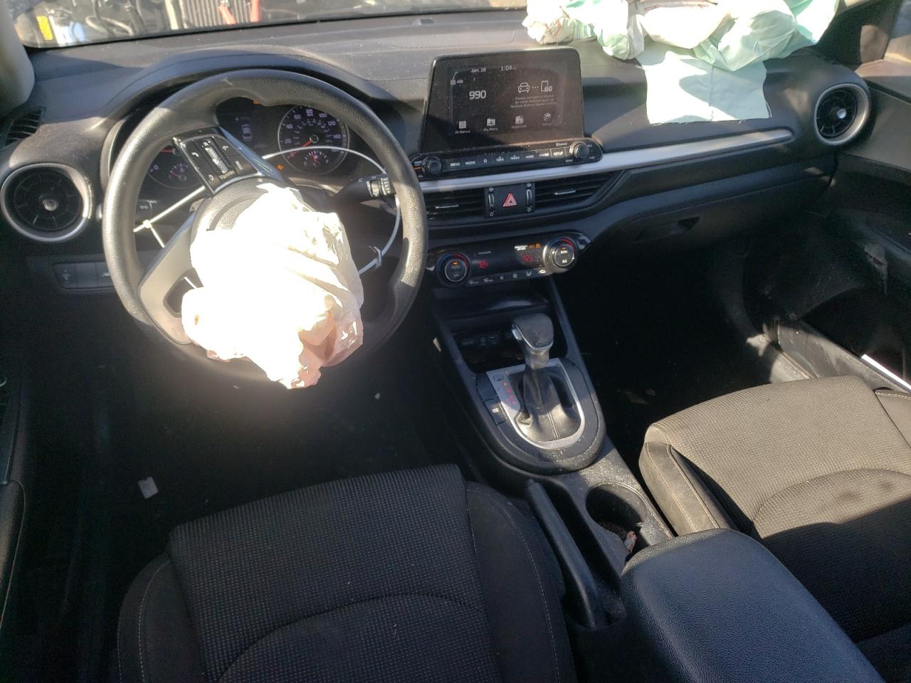 2019 Kia Forte - Image 8