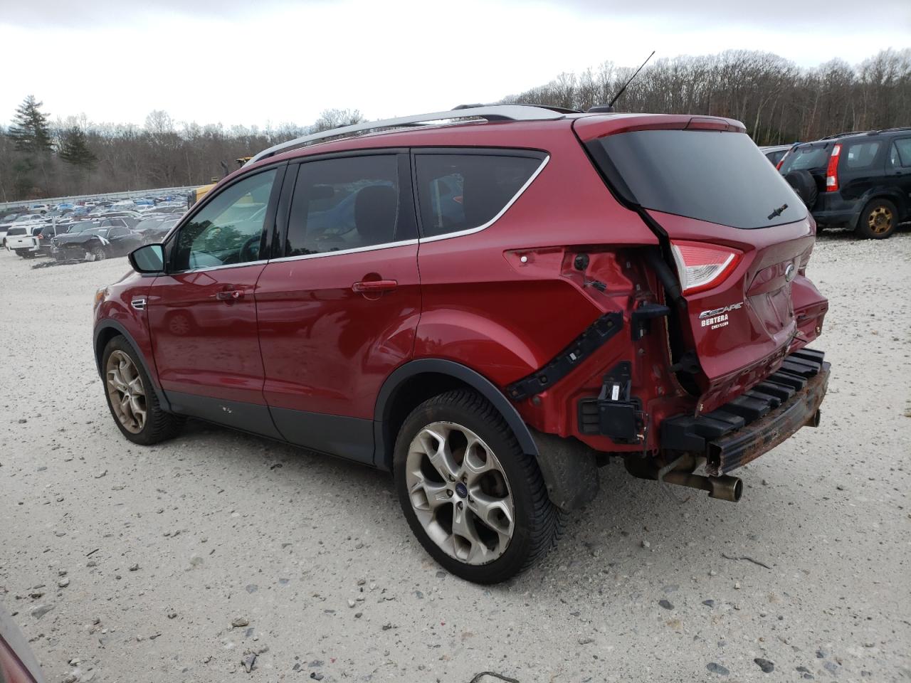 VIN 1FMCU9J90DUC64560 2013 FORD ESCAPE no.2