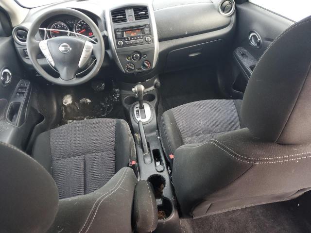  NISSAN VERSA 2017 Бежевий