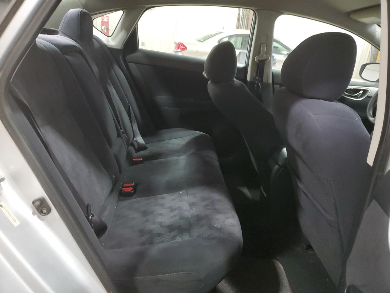 2013 Nissan Sentra - Image 10
