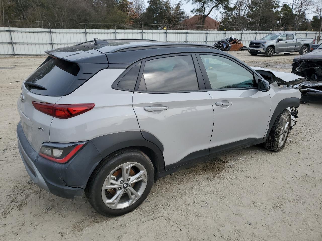 2023 Hyundai Kona - Image 3