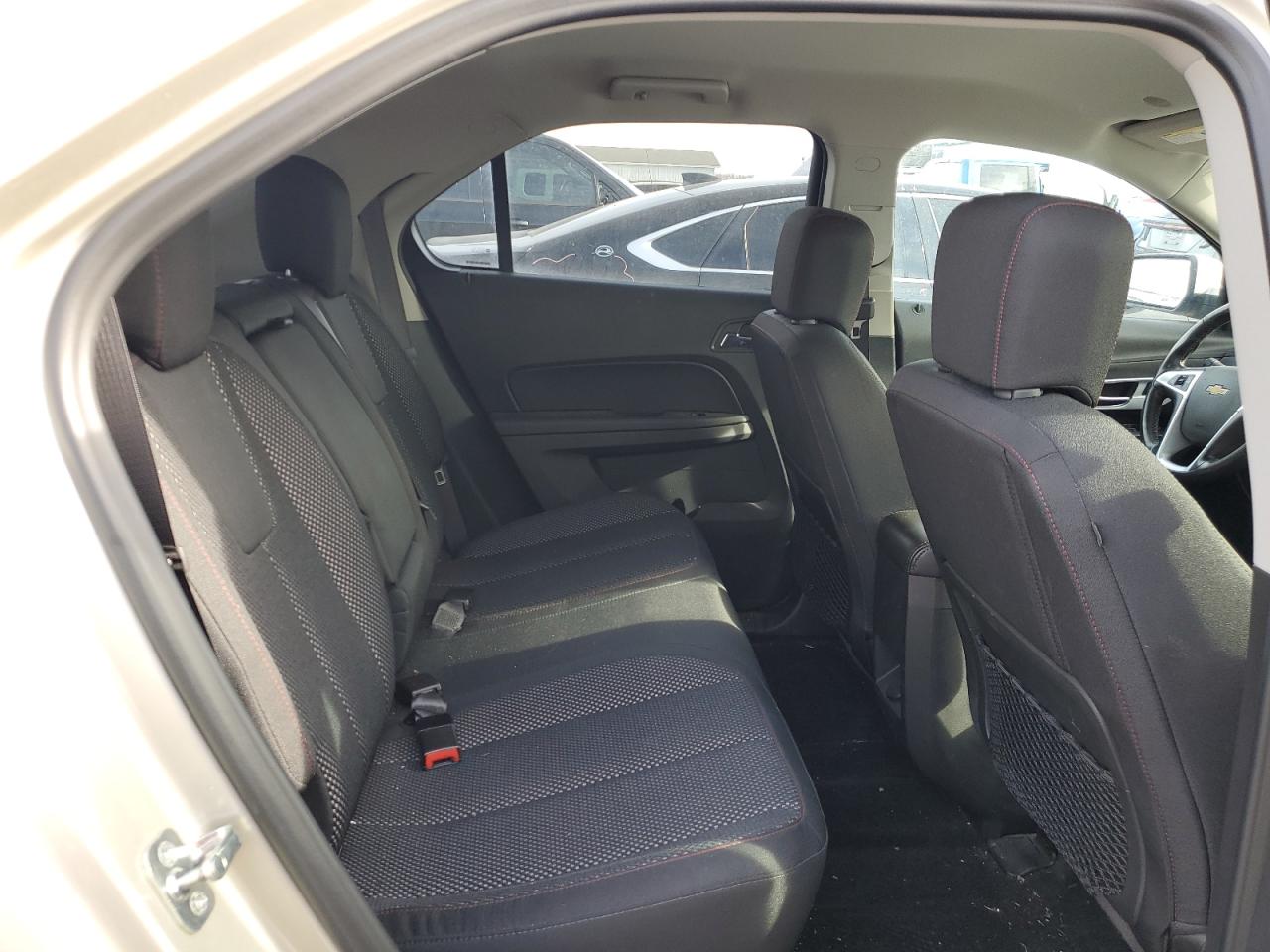 2016 Chevrolet Equinox - Image 11