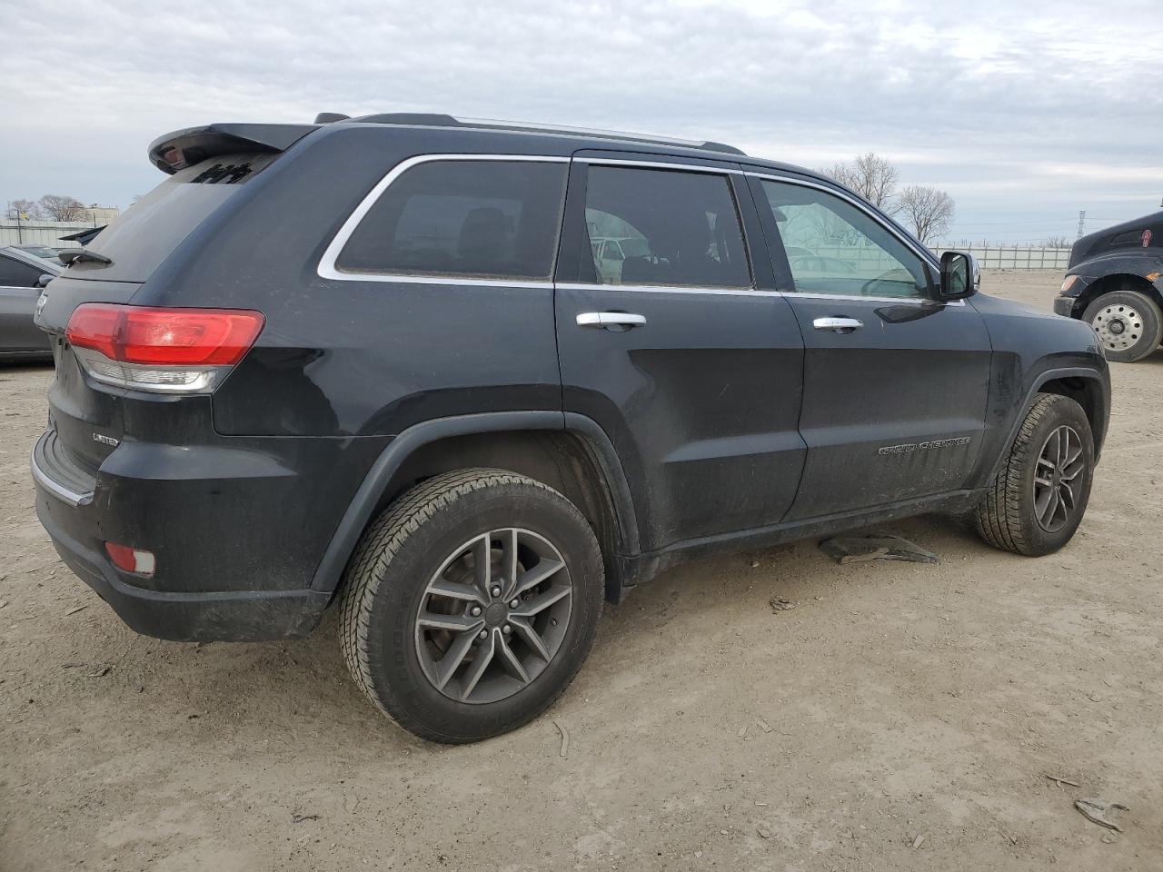 2019 Jeep Grand Cherokee - Image 3