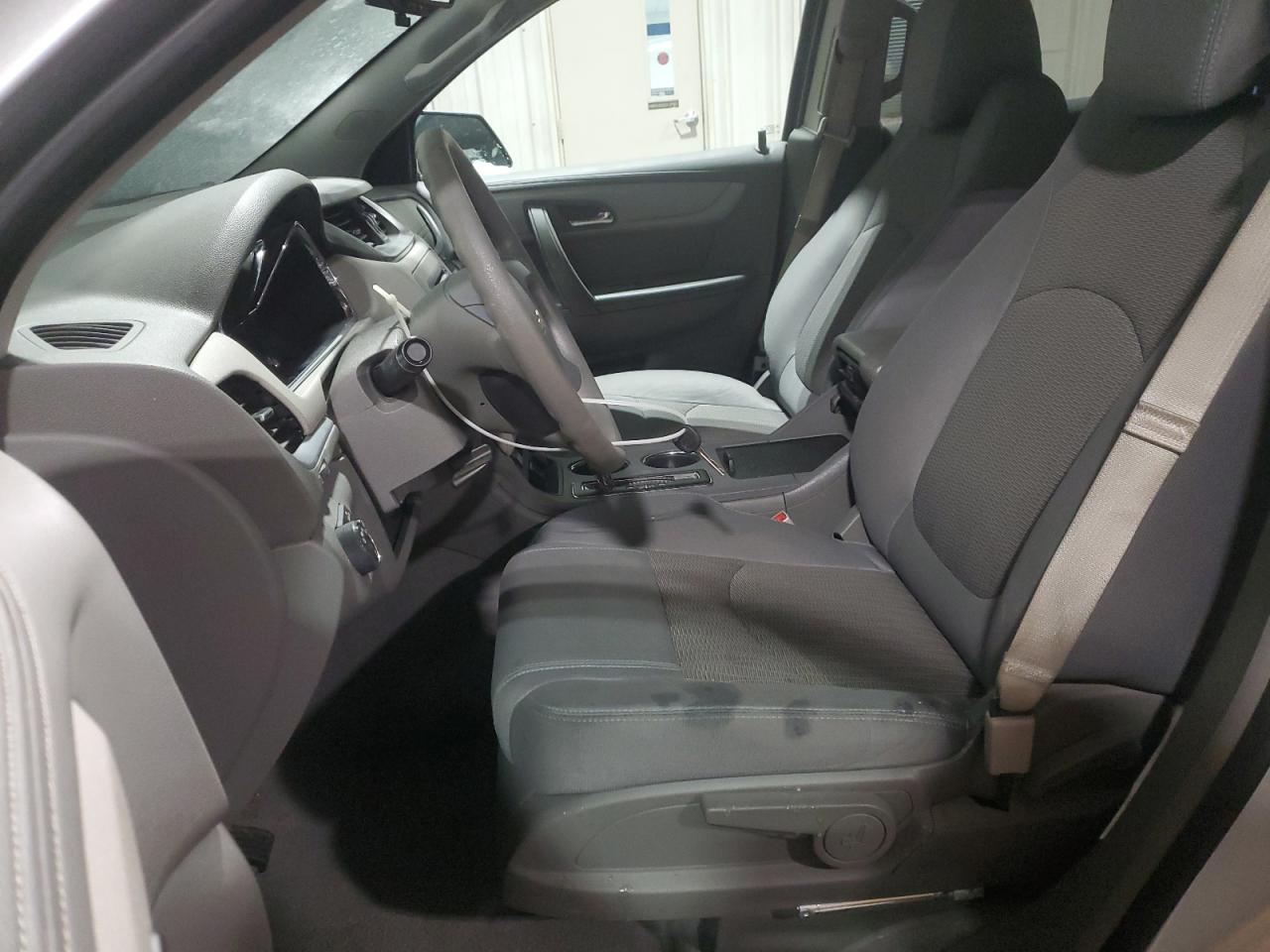 2017 Chevrolet Traverse - Image 7