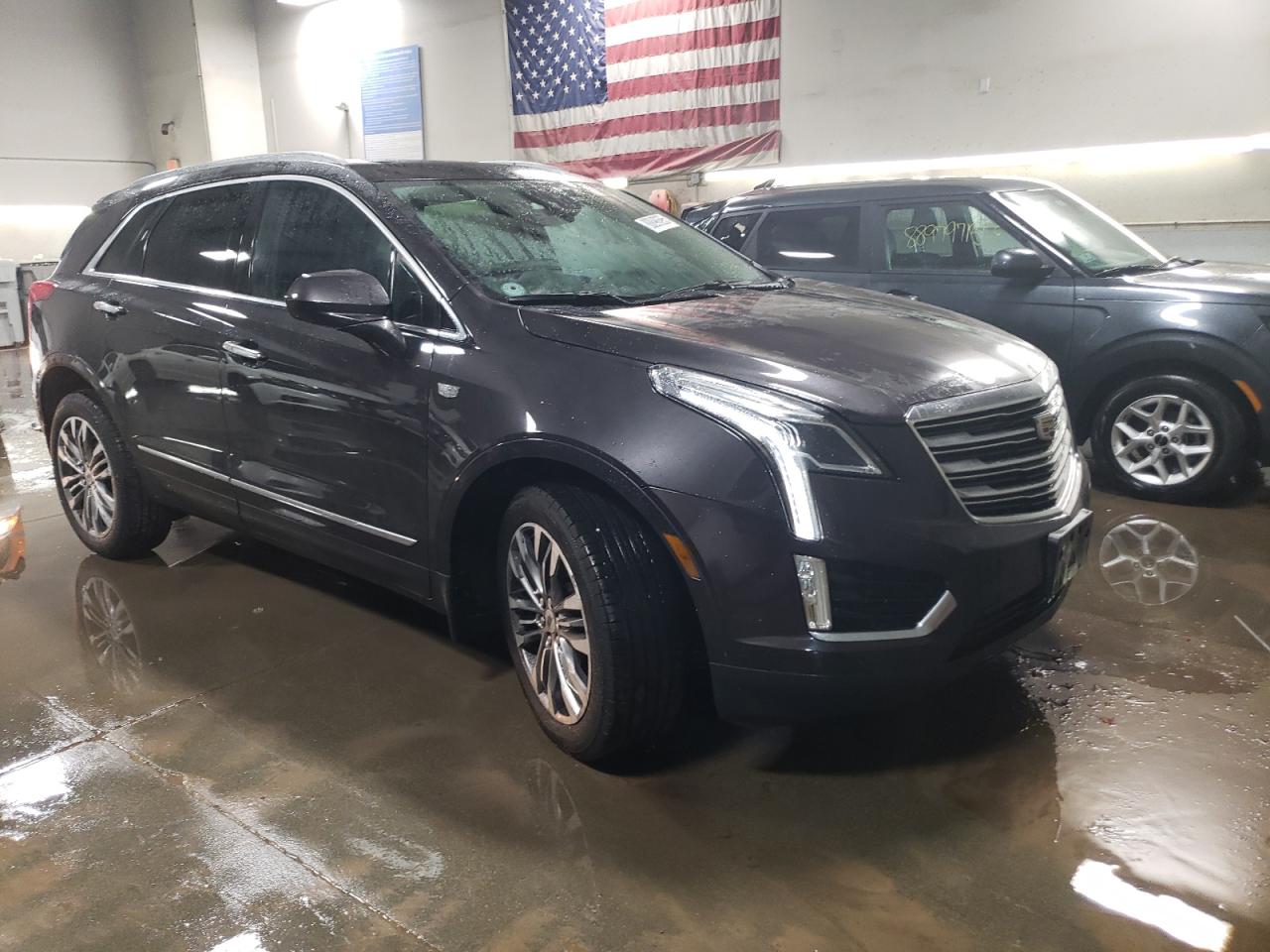 2017 Cadillac XT5 - Image 4
