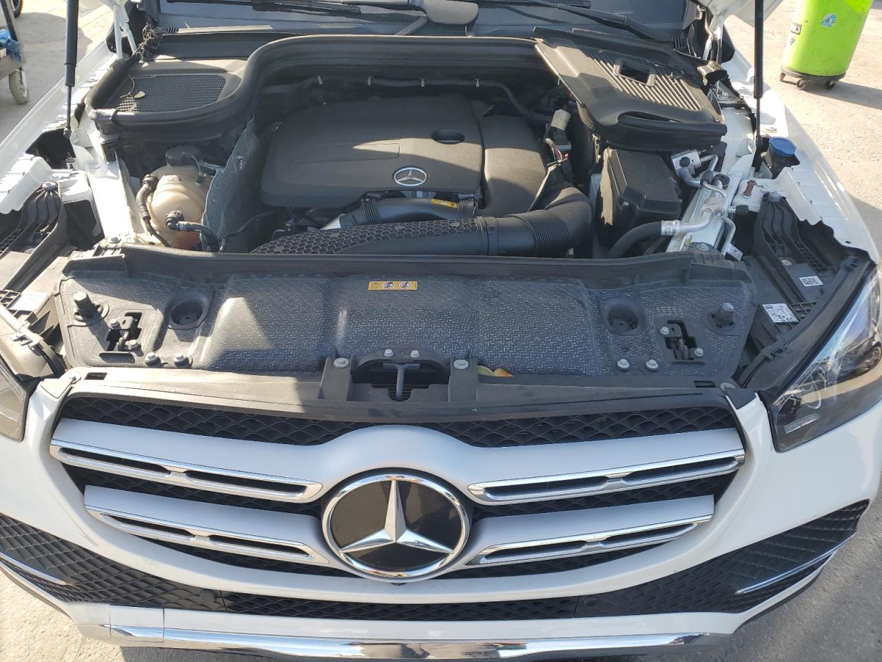 2022 Mercedes-Benz GLE - Image 12