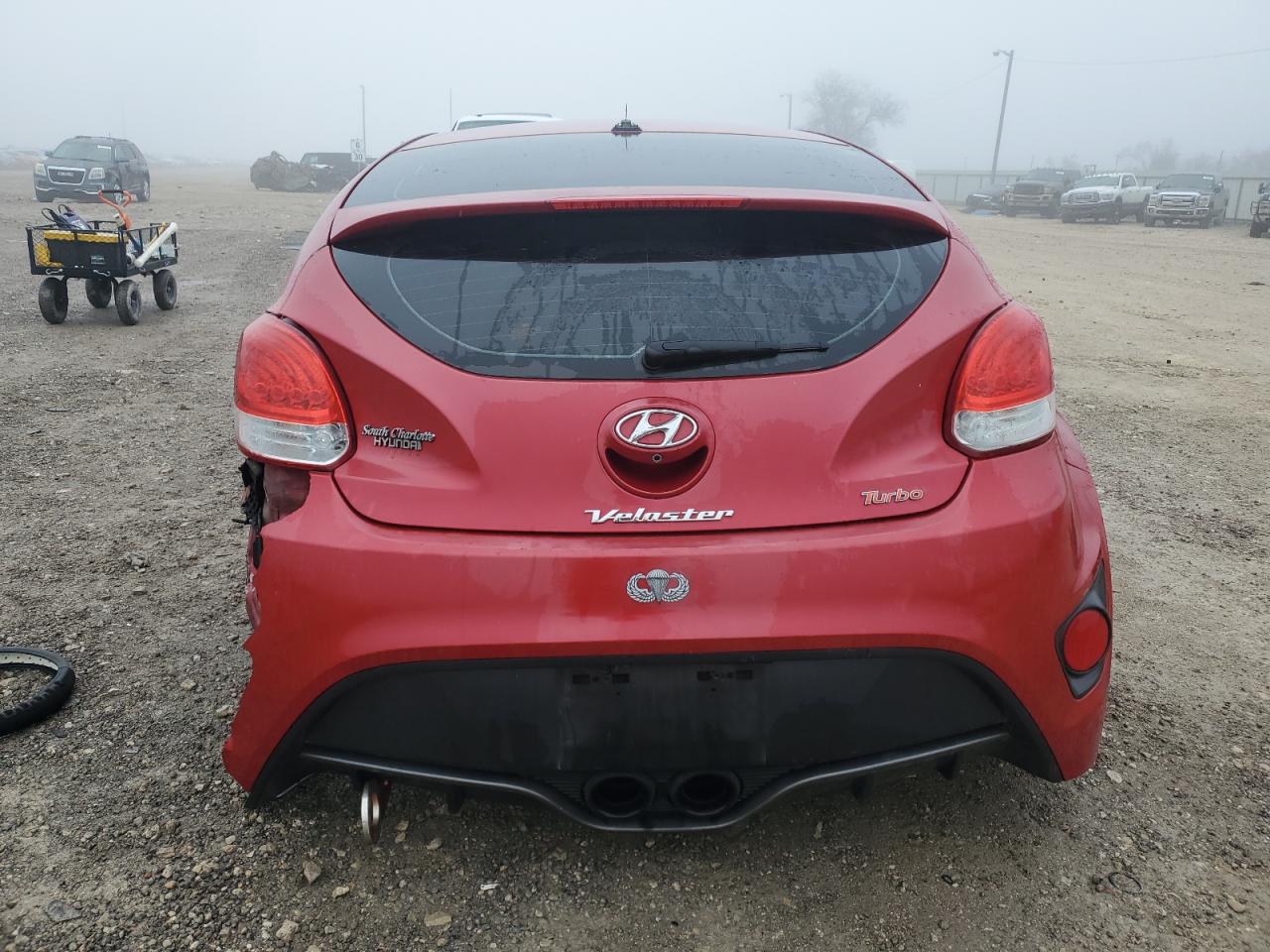 2014 Hyundai Veloster - Image 6
