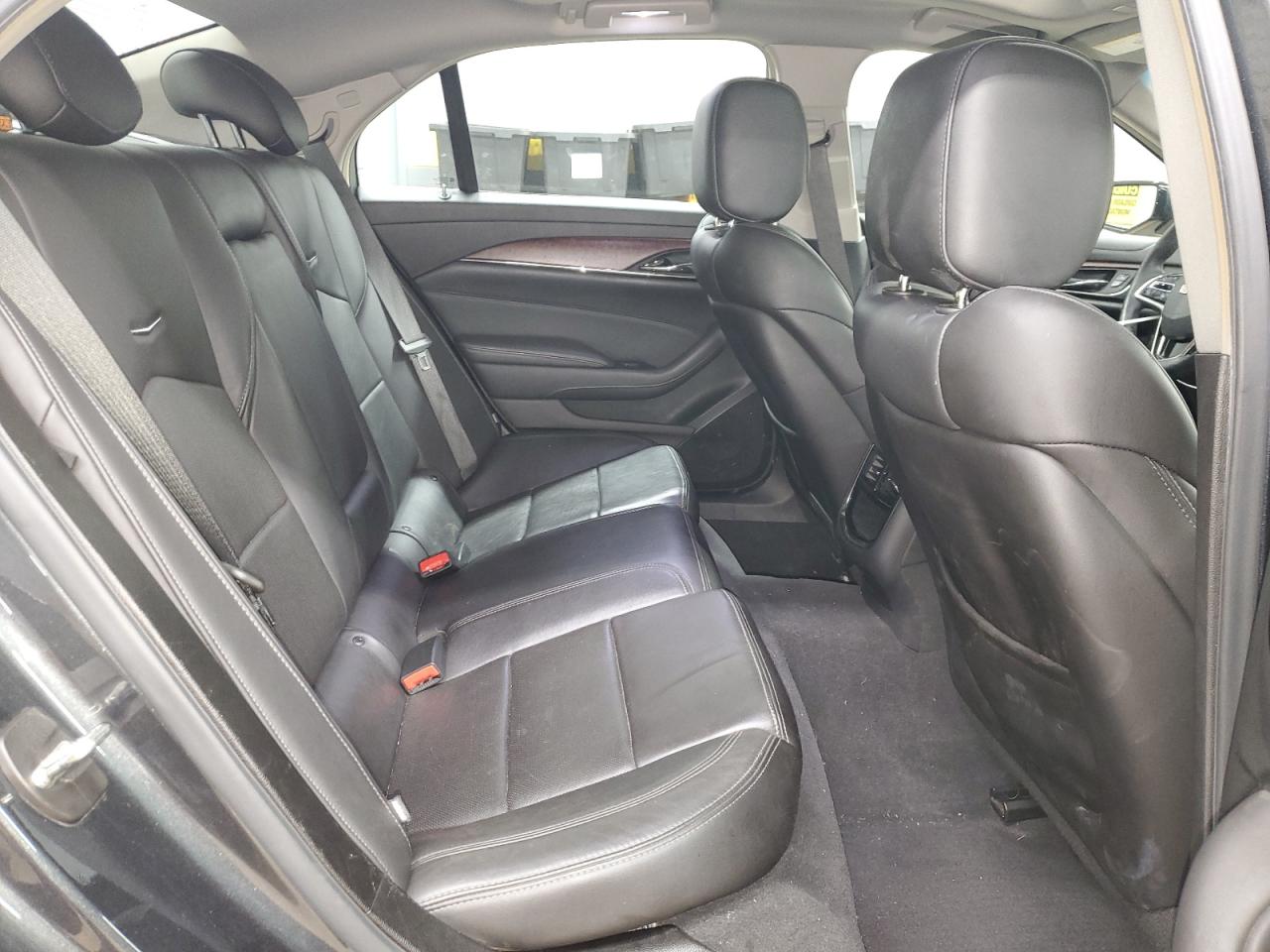 2018 Cadillac CTS - Image 10