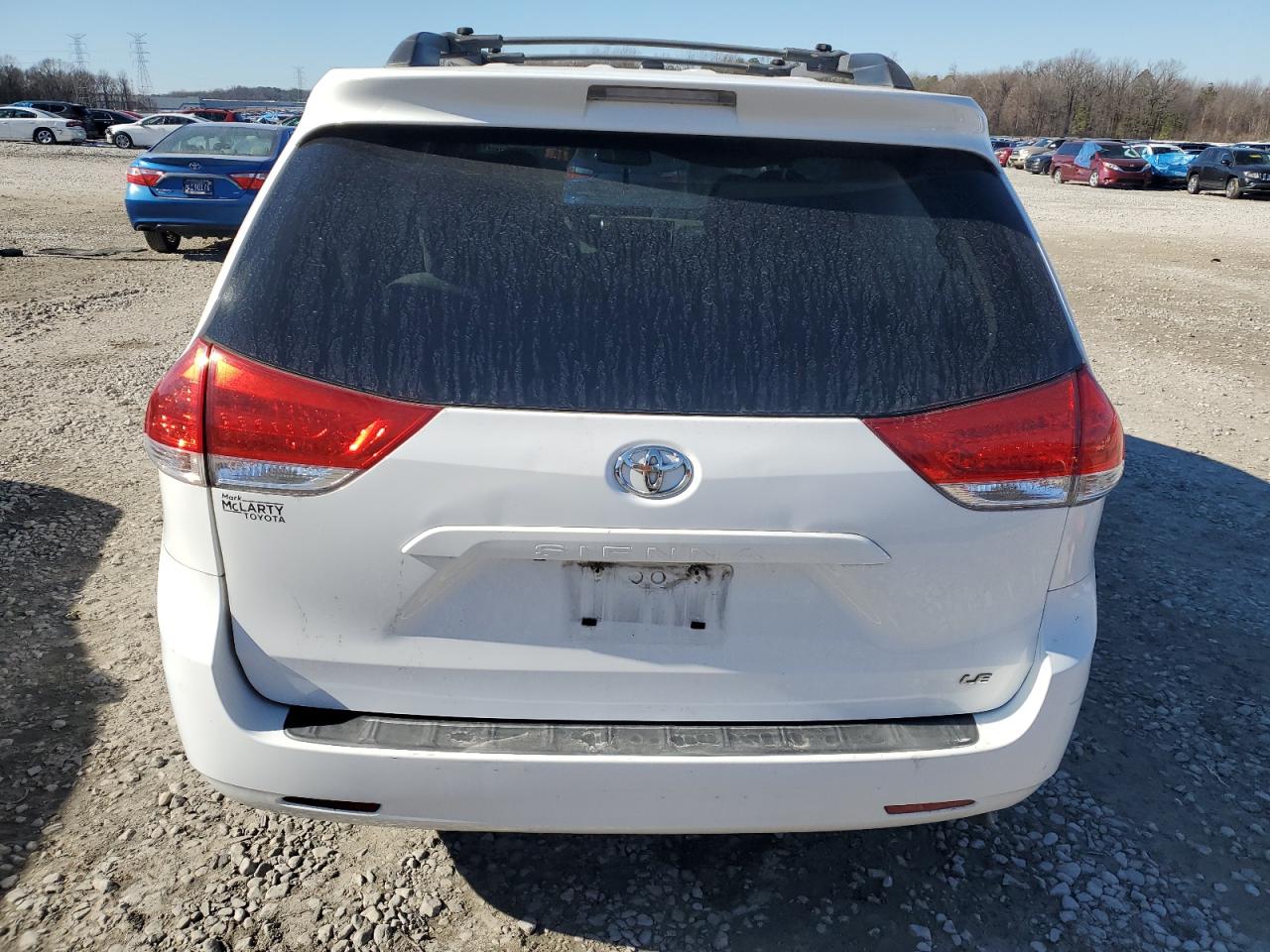 2012 Toyota Sienna - Image 6