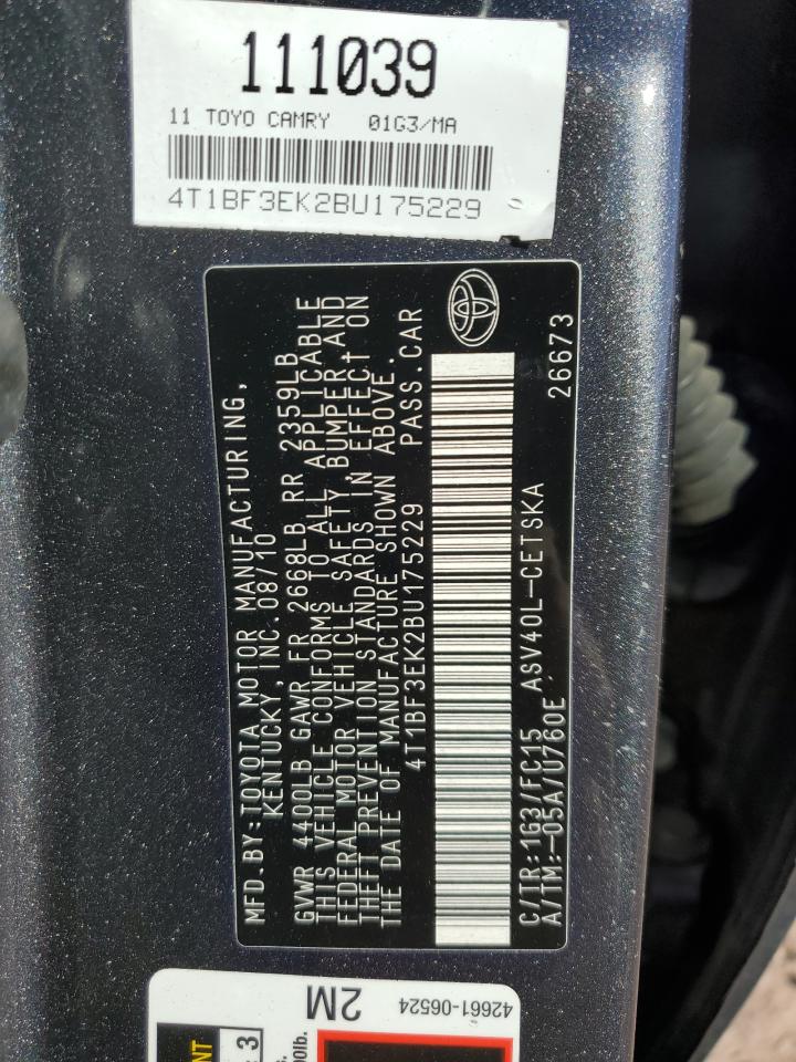 2011 Toyota Camry - Image 12