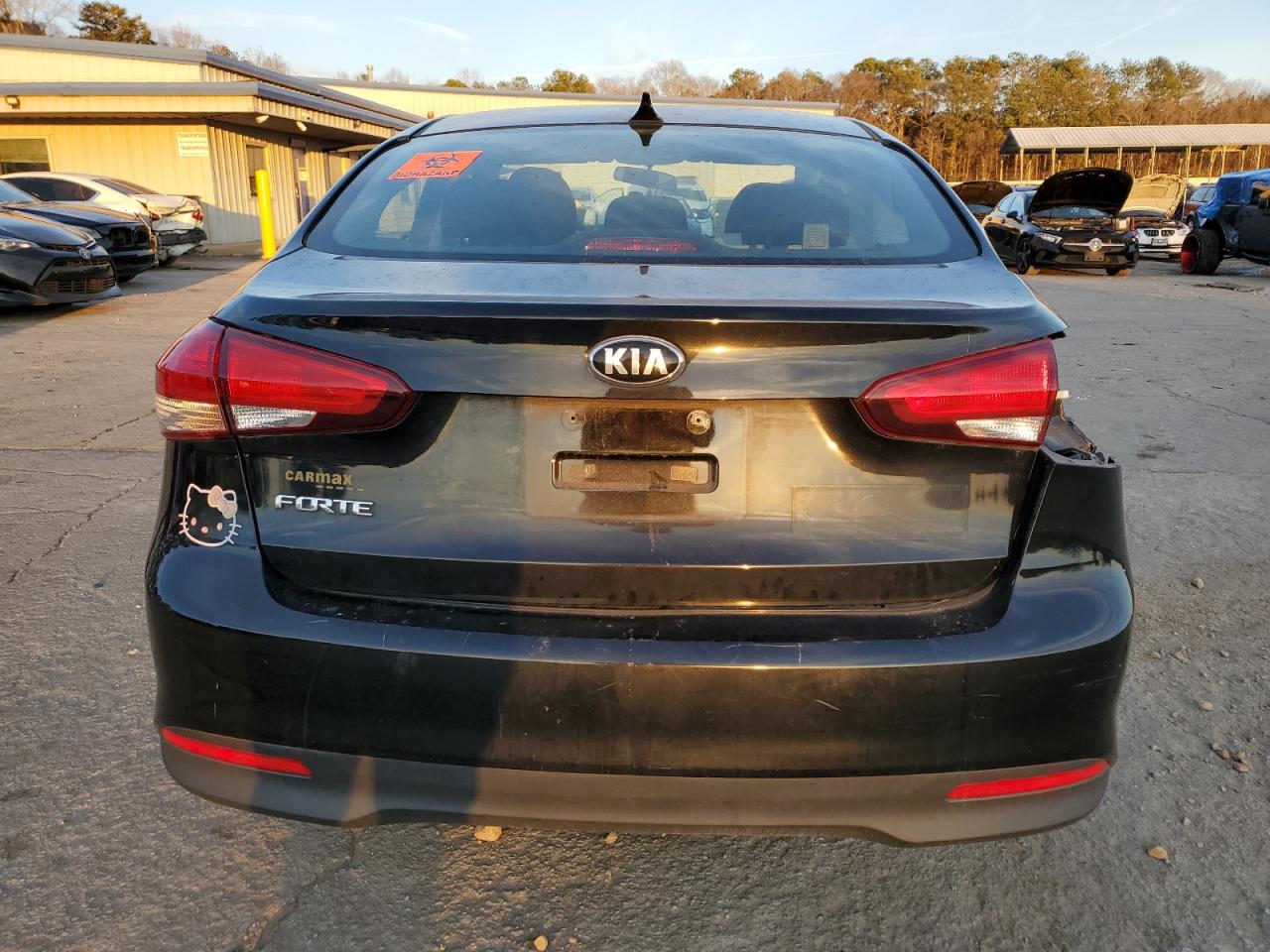 2017 Kia Forte - Image 6