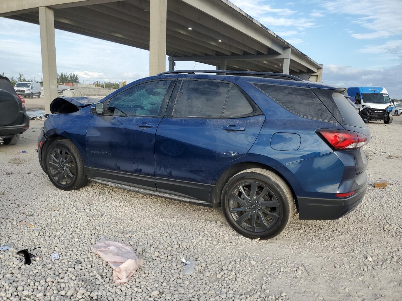 3GNAXMEV2NS118649 2022 CHEVROLET EQUINOX - Image 2