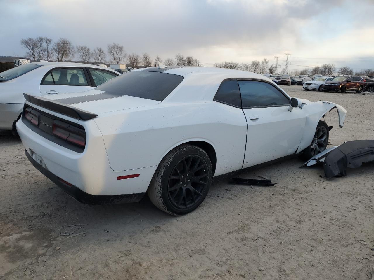 2016 Dodge Challenger - Image 3