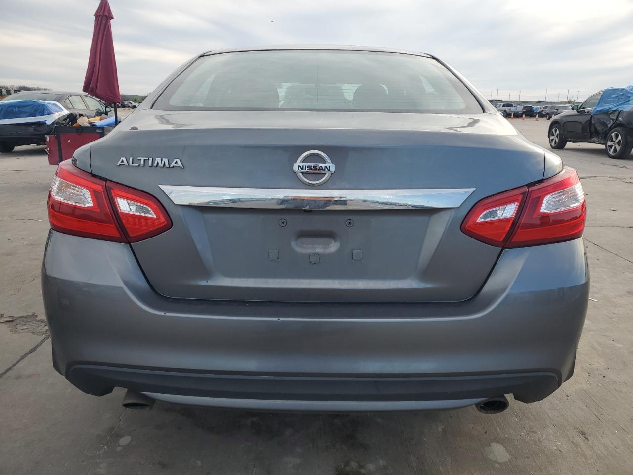 2016 Nissan Altima - Image 6