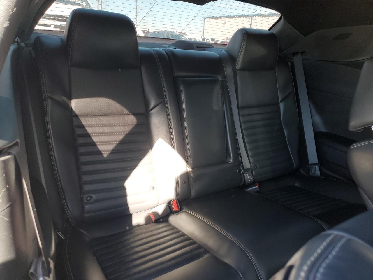 2013 Dodge Challenger - Image 10