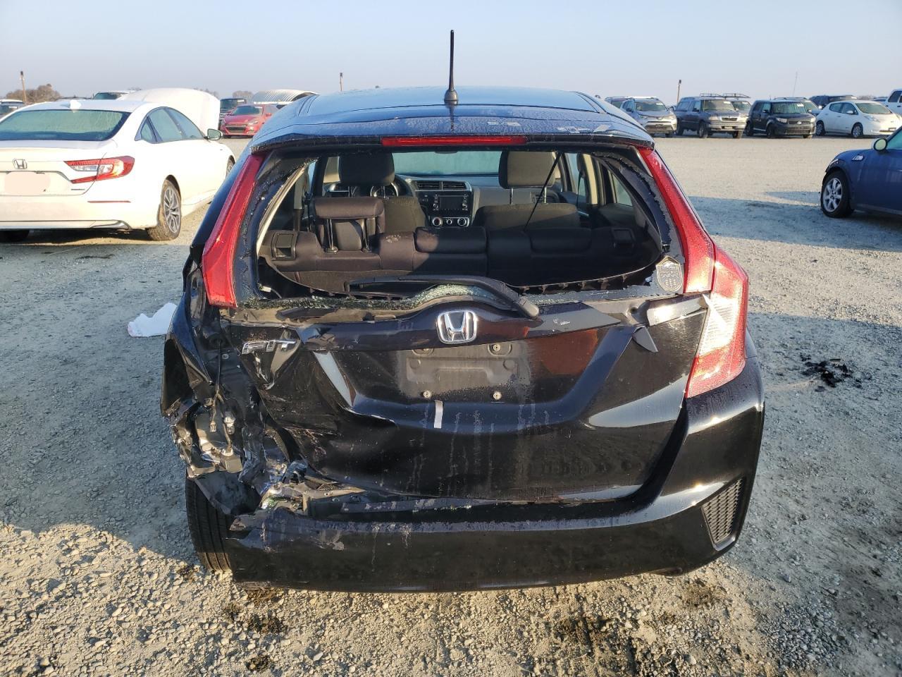 2017 Honda Fit - Image 6
