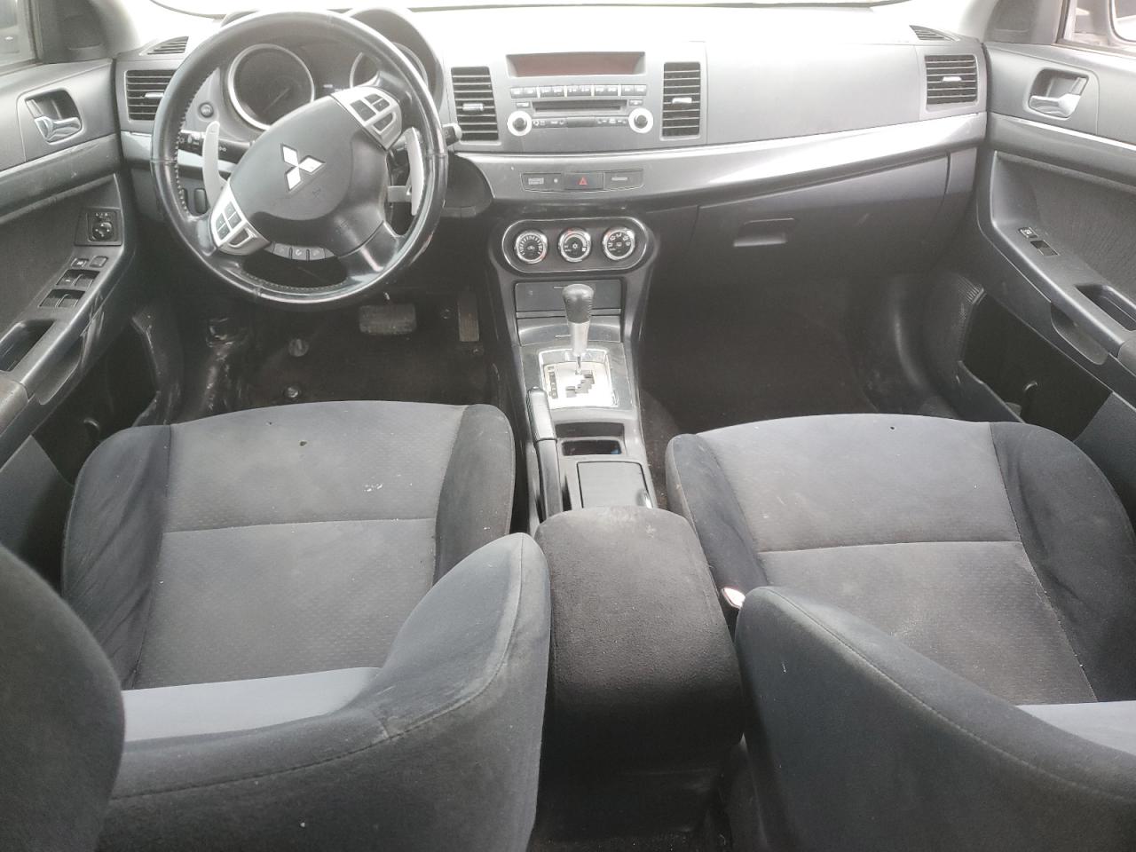 2010 Mitsubishi Lancer - Image 8