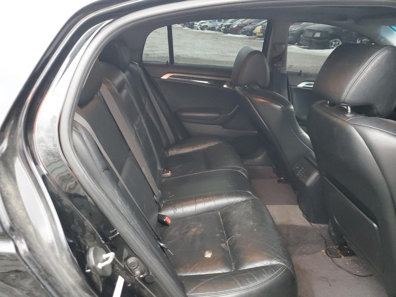 2004 Acura TL - Image 10