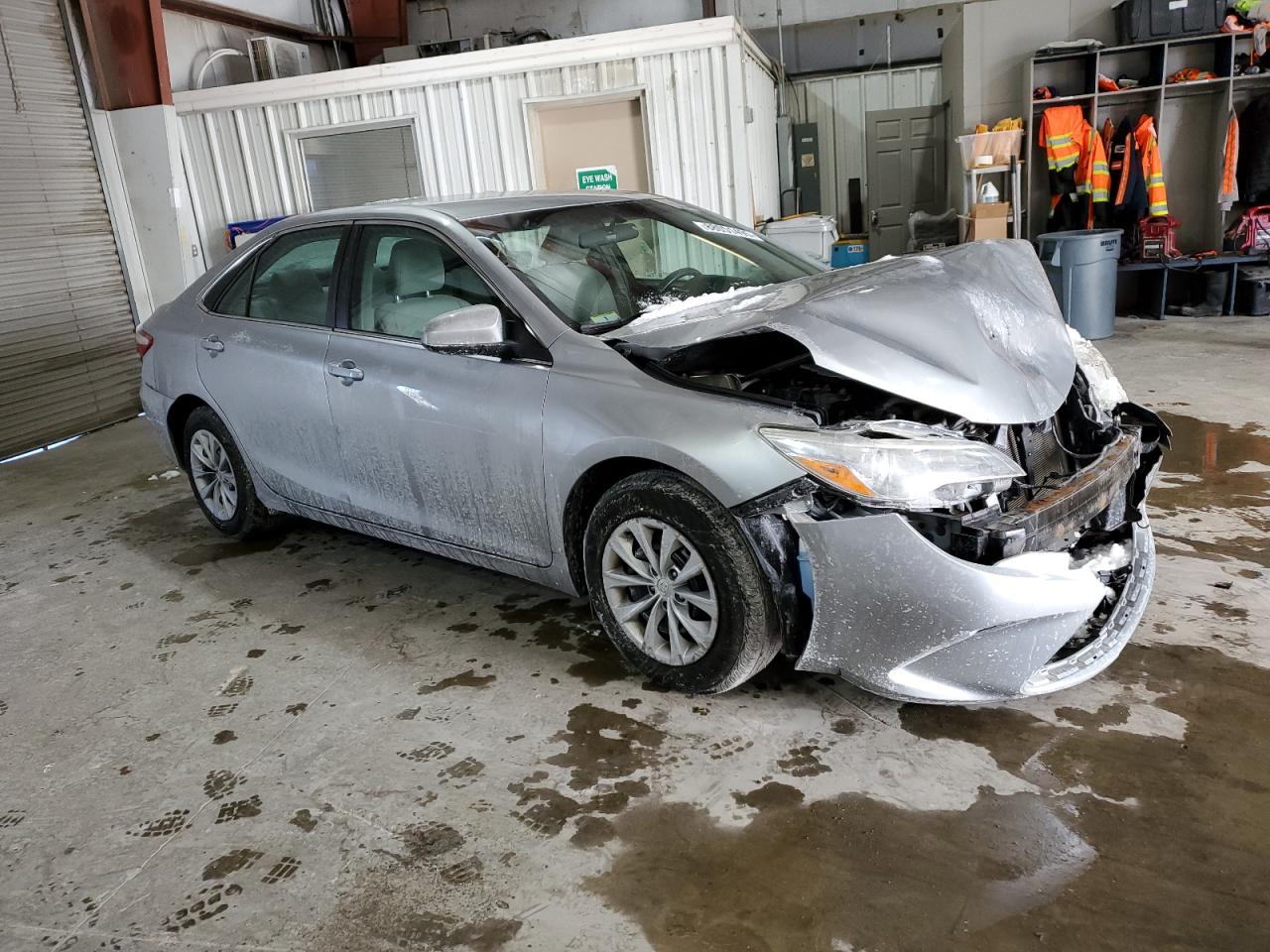 2015 Toyota Camry - Image 4