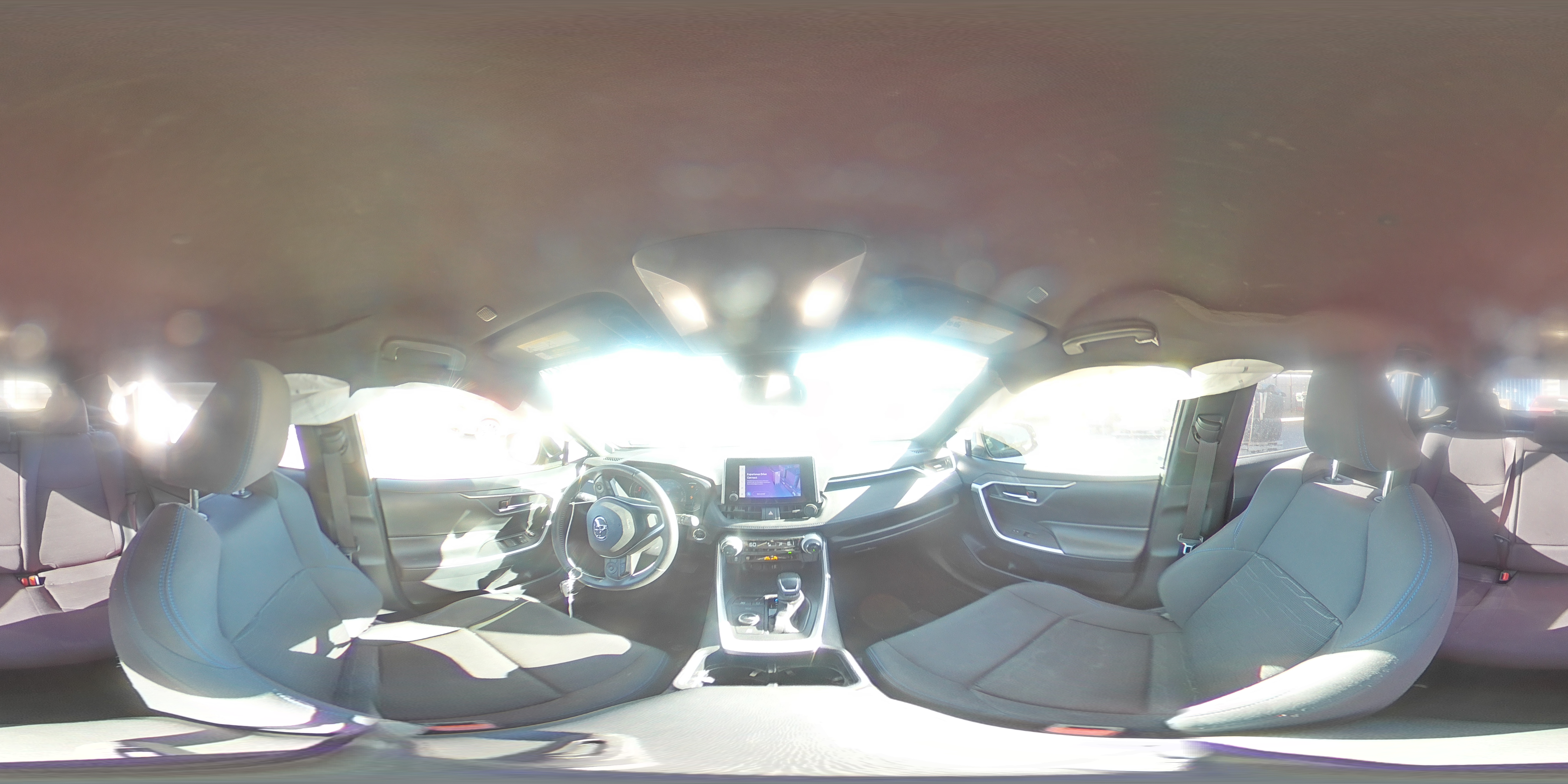 2023 Toyota RAV 4 - Image 13