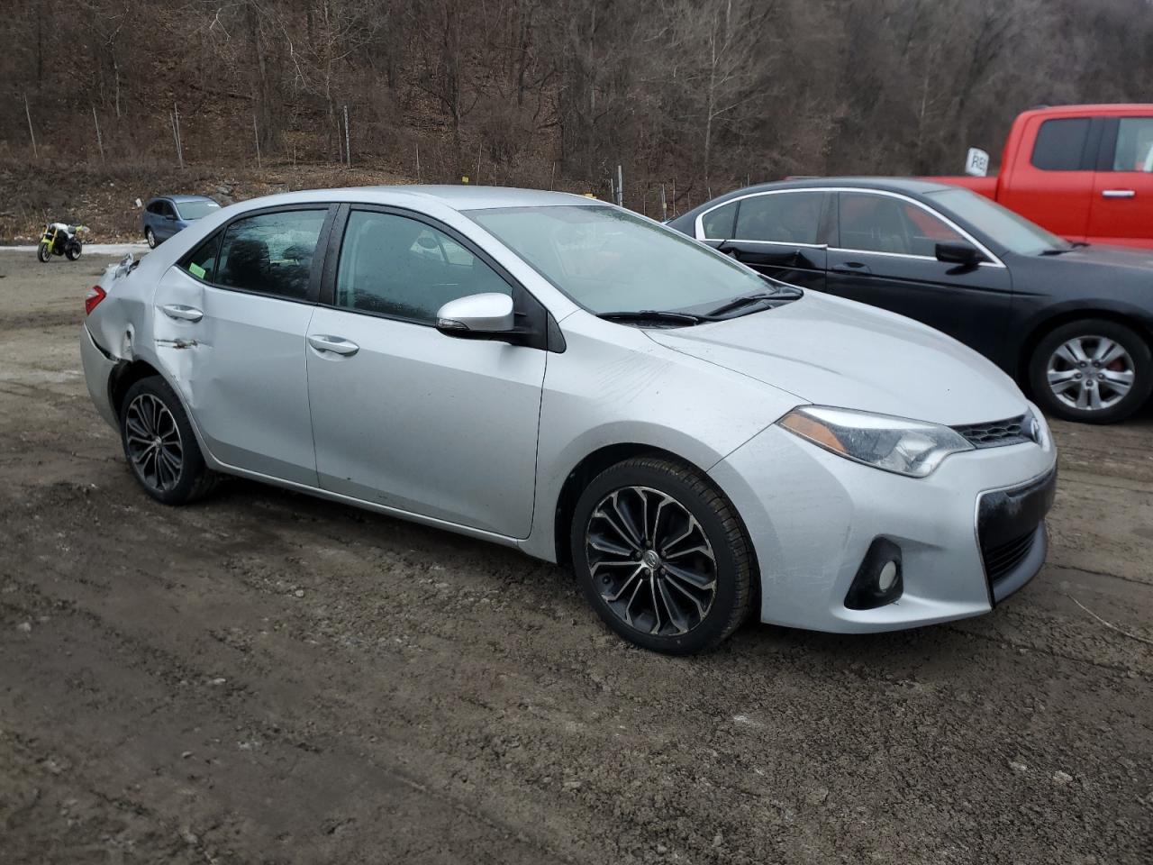 2015 Toyota Corolla - Image 4