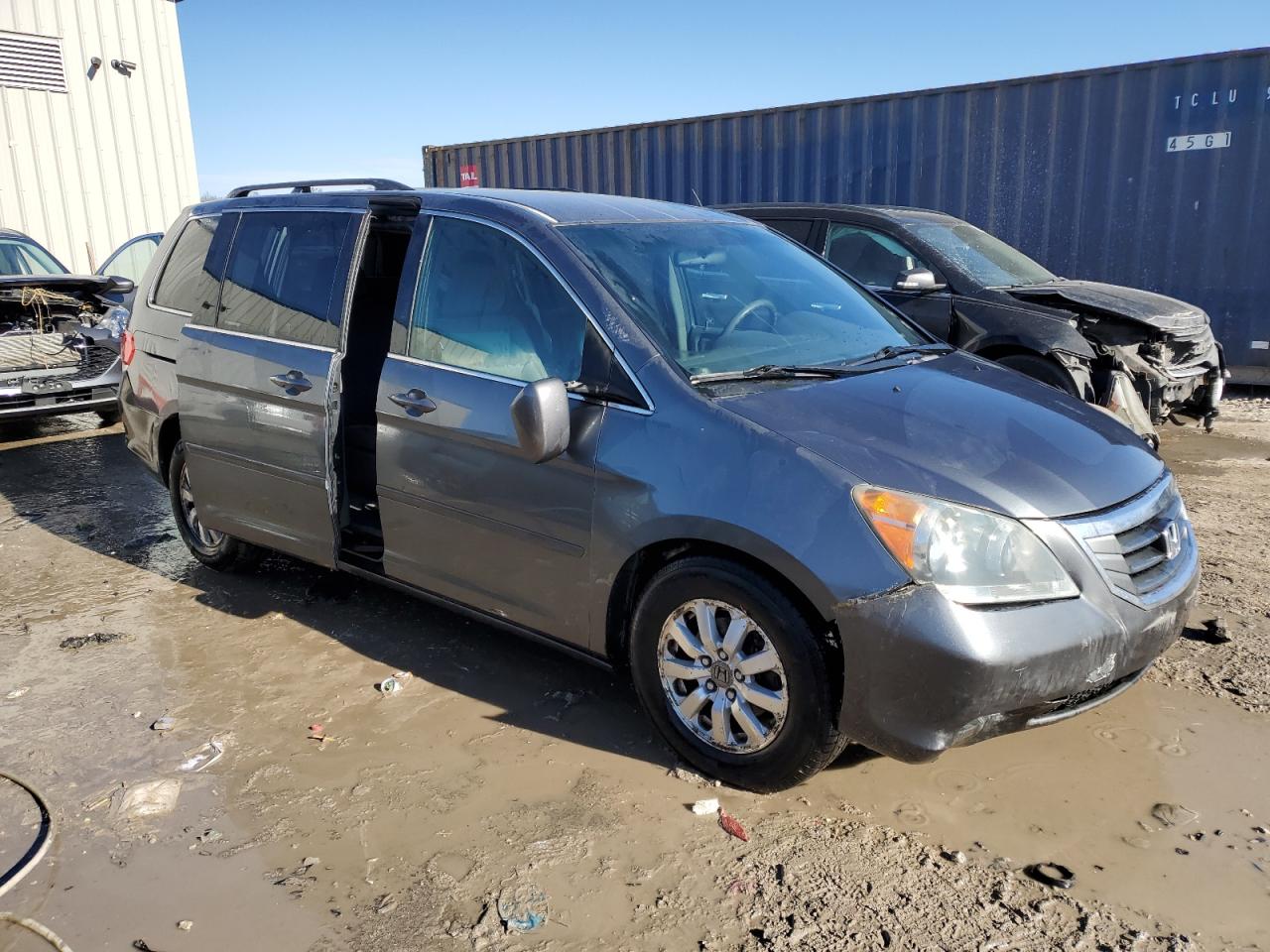 2010 Honda Odyssey - Image 4