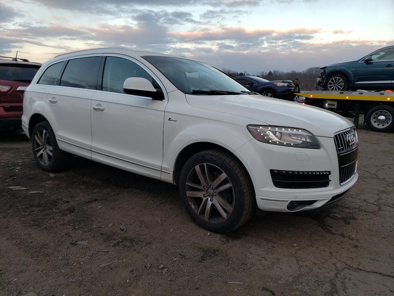 VIN WA1LGAFE0FD001064 2015 AUDI Q7 no.4