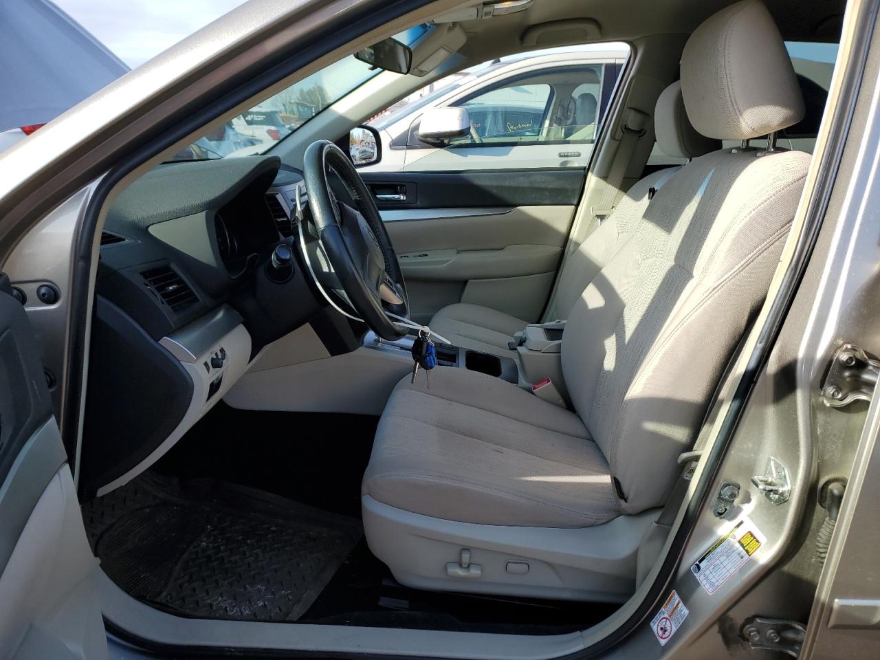 2014 Subaru Outback - Image 7