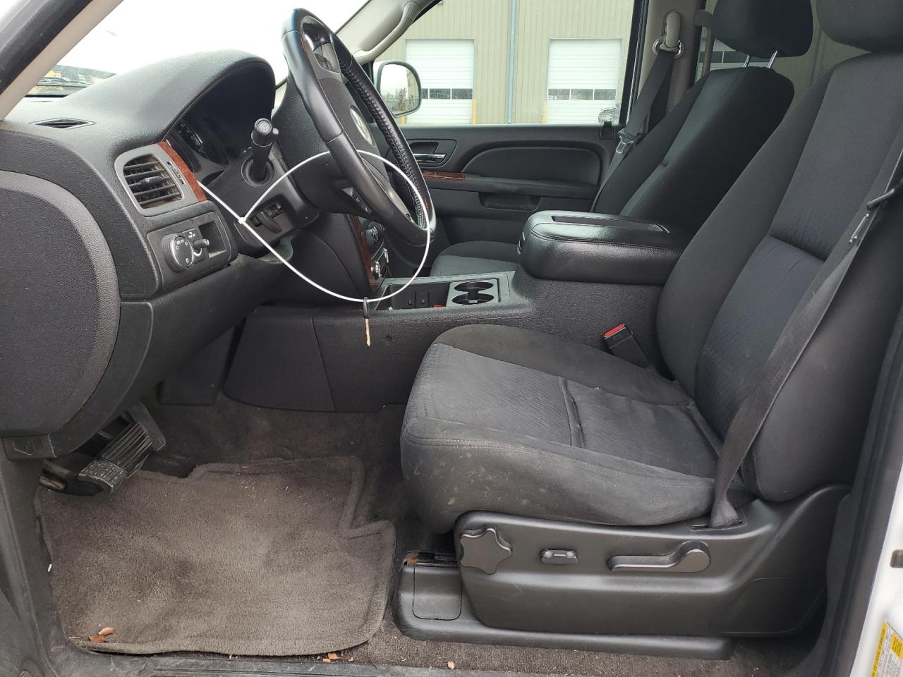 2011 Chevrolet Tahoe - Image 7