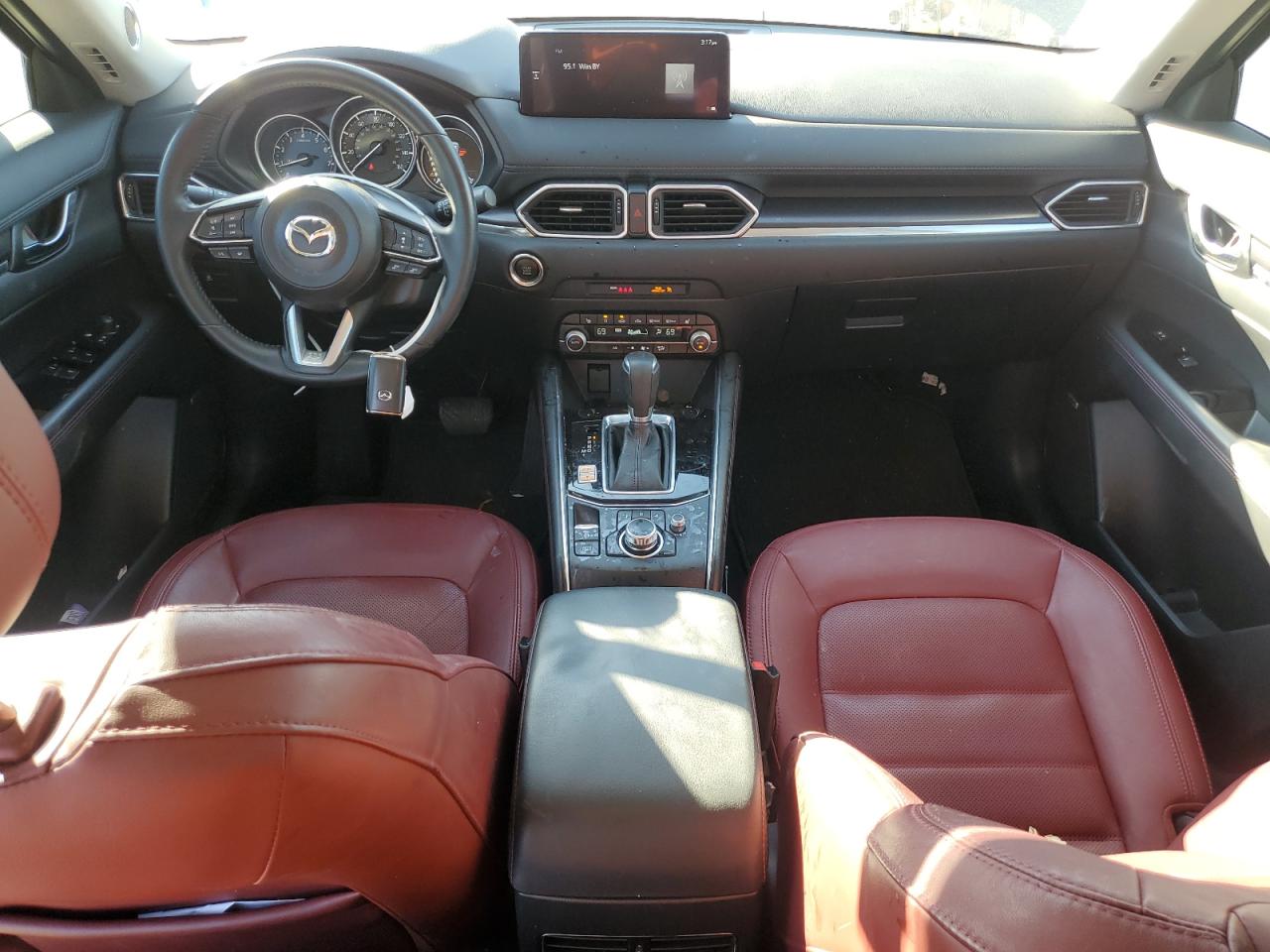 2023 Mazda CX-5 - Image 8