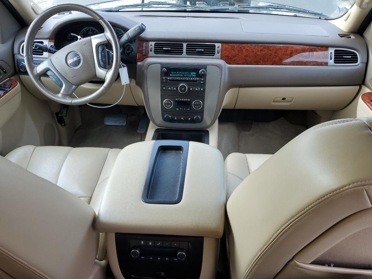 2013 GMC Yukon - Image 8