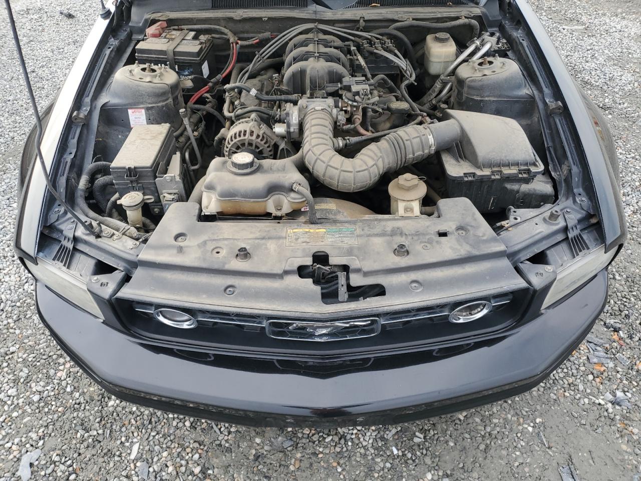 2007 Ford Mustang - Image 11