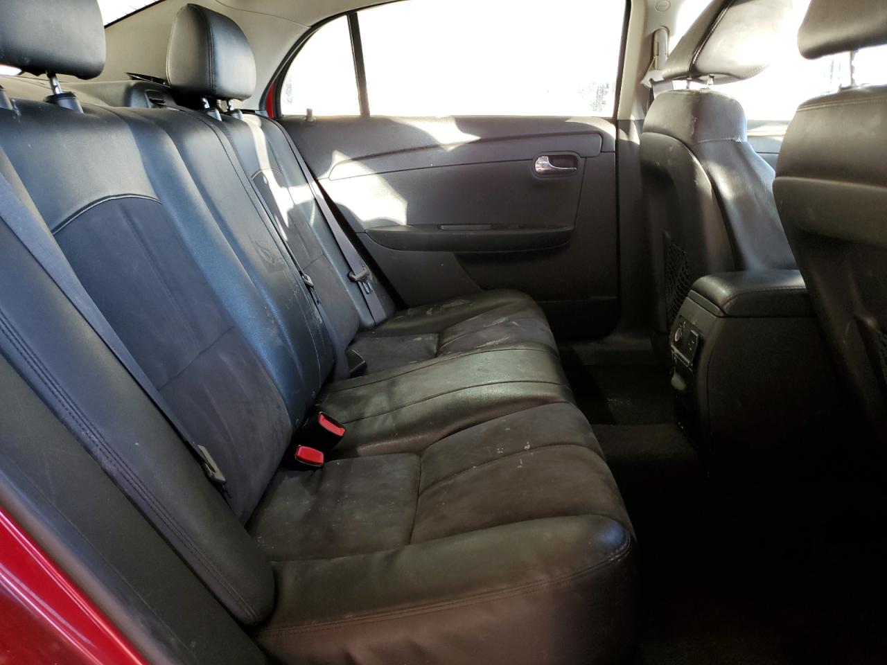 2012 Chevrolet Malibu - Image 10