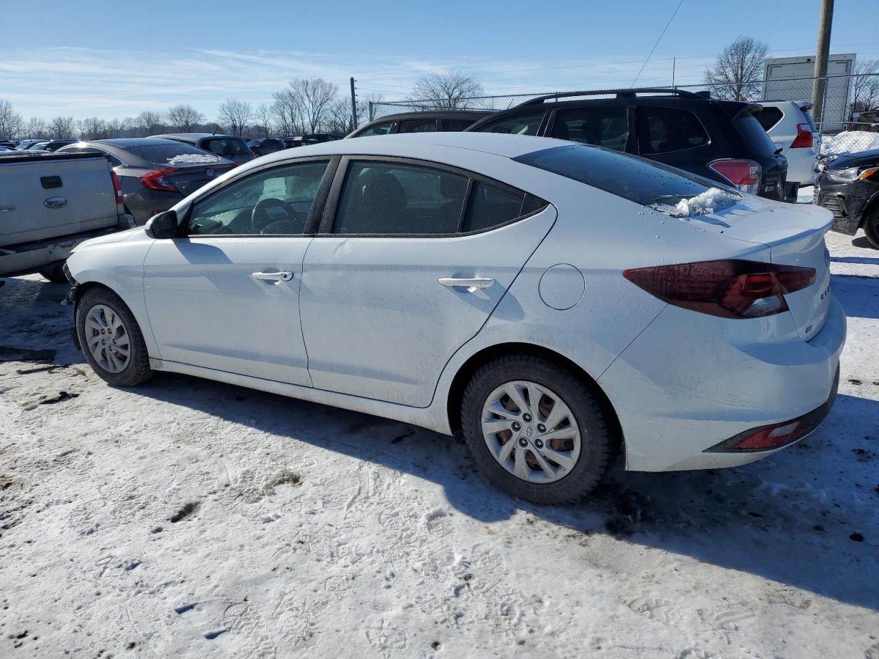 2019 Hyundai Elantra - Image 2