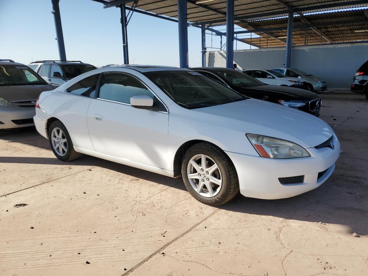 2004 Honda Accord - Image 4