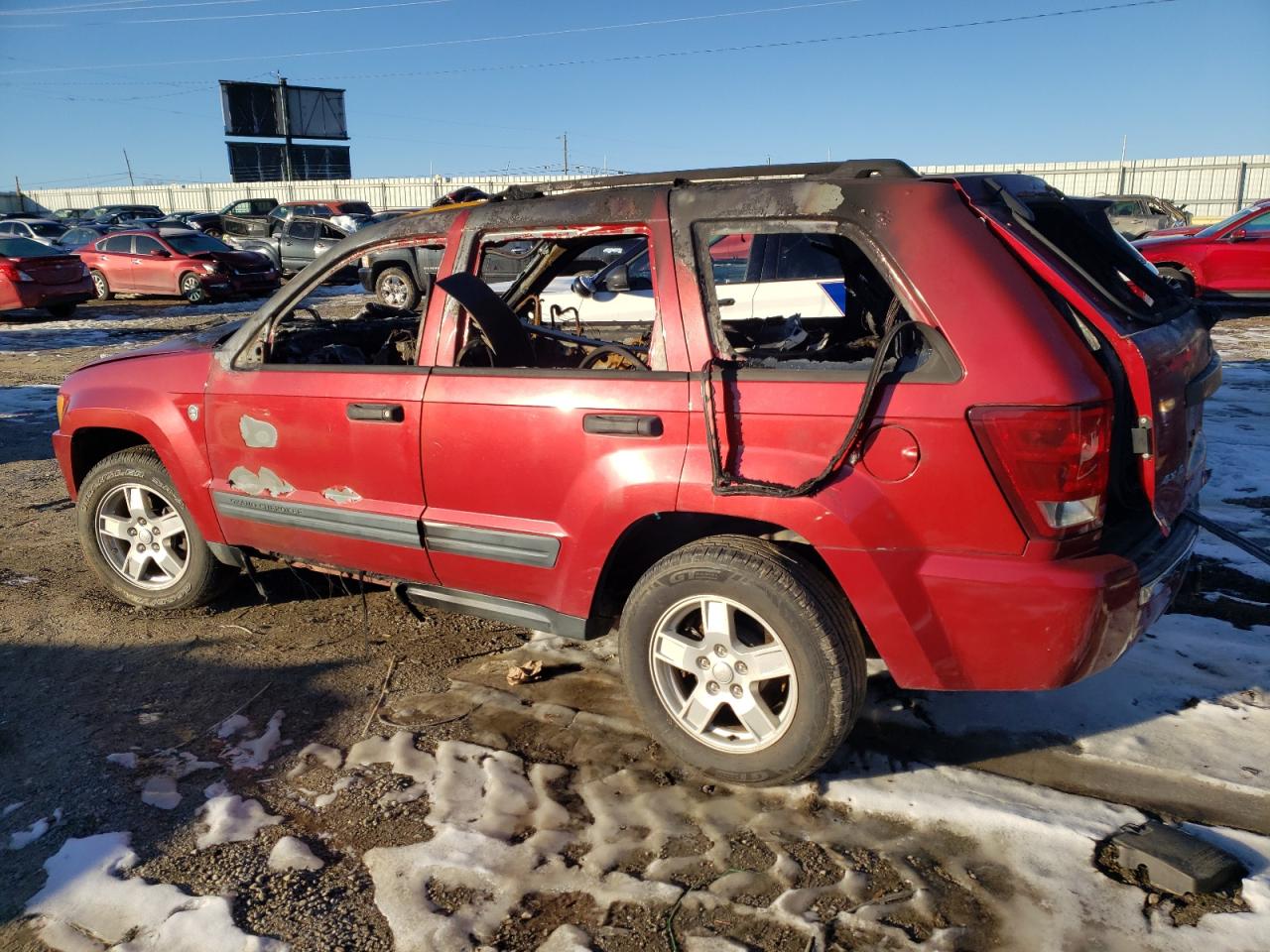 2005 Jeep Grand Cherokee - Image 2
